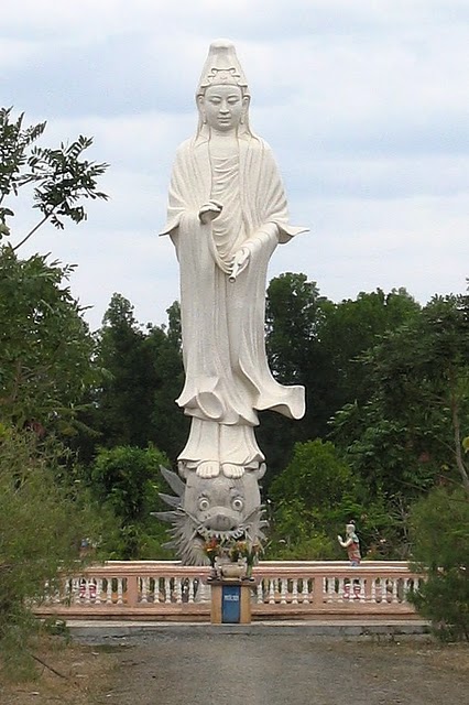 Avalokiteshvara at Ba Ria temple